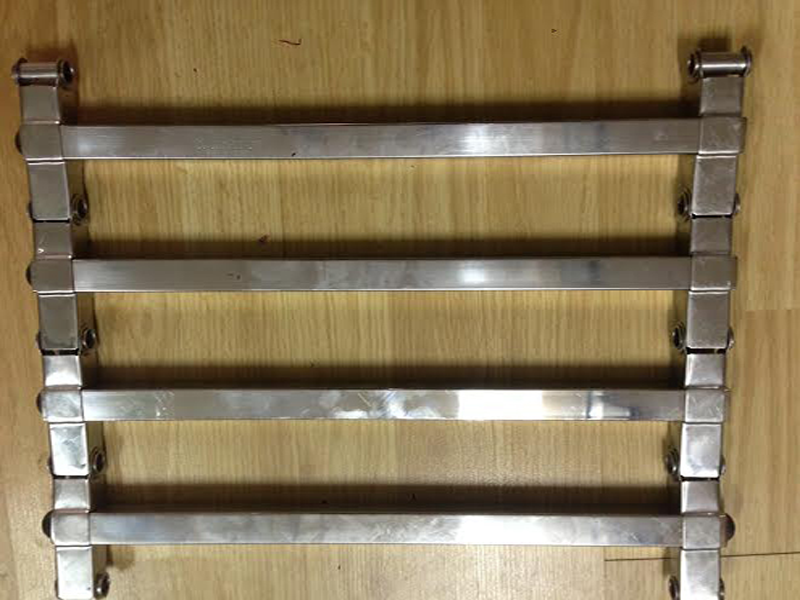 CỬA CUỐN INOX SONG NGANG PHI VUÔNG